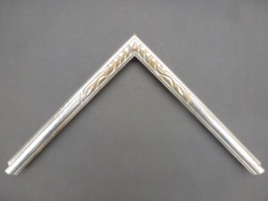M104-1641